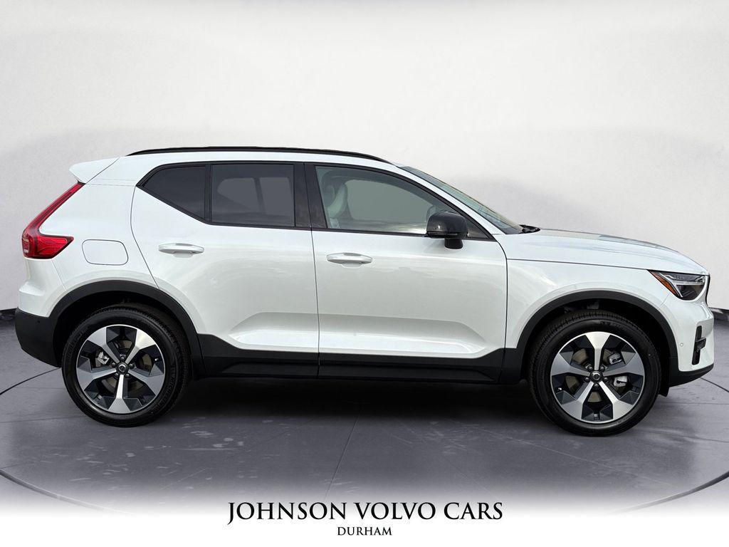 new 2026 Volvo XC40 car, priced at $44,475