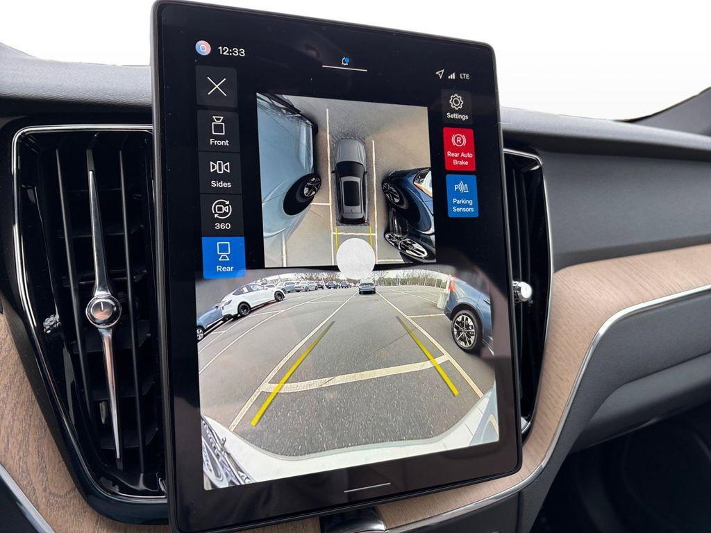 new 2026 Volvo XC60 car, priced at $55,985