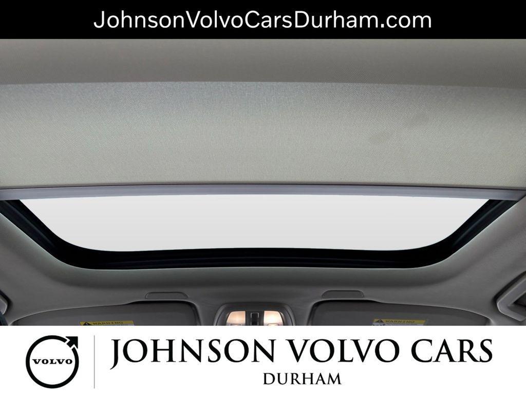 used 2024 Volvo XC60 Recharge Plug-In Hybrid car, priced at $34,311