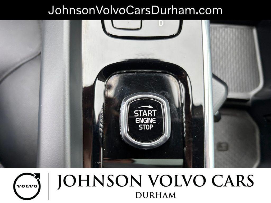 used 2024 Volvo XC60 Recharge Plug-In Hybrid car, priced at $34,311