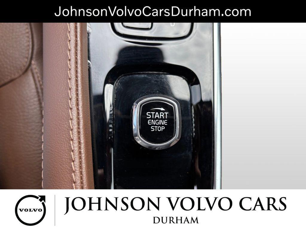 used 2023 Volvo XC90 car, priced at $33,211