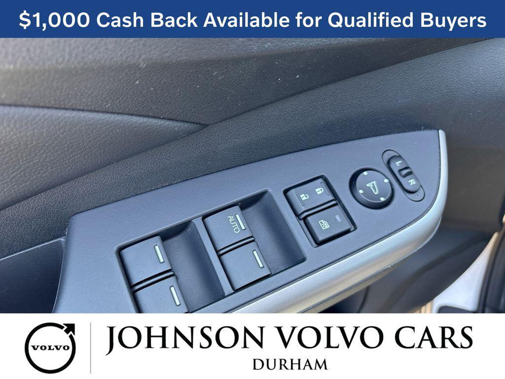new 2026 Volvo XC60 car, priced at $57,045