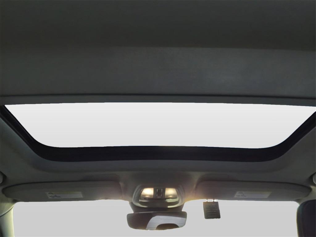 new 2025 Volvo XC40 car, priced at $34,984