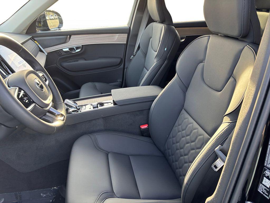 new 2026 Volvo XC90 car, priced at $69,325