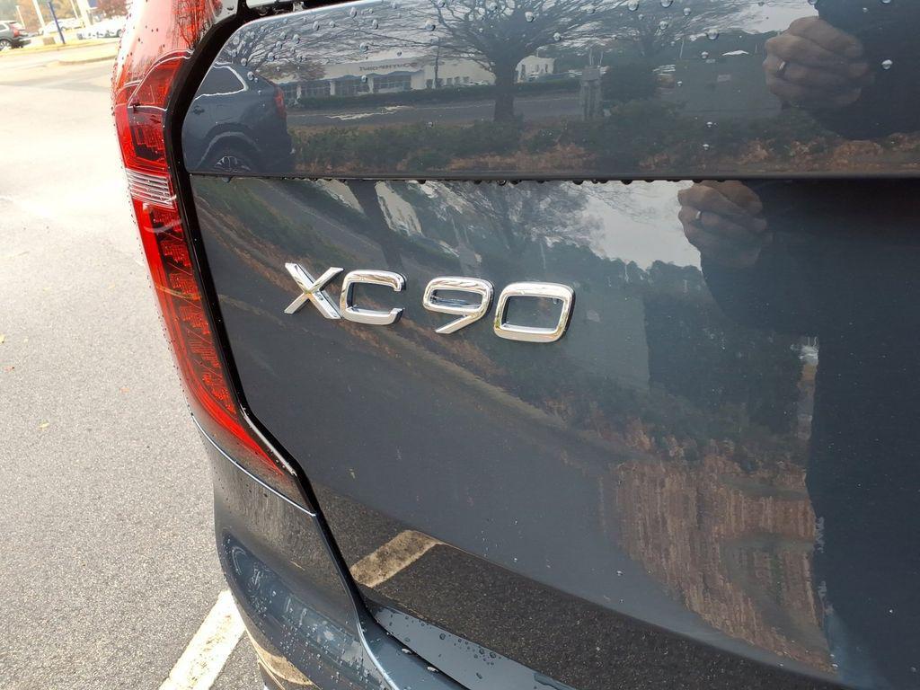 new 2026 Volvo XC90 car, priced at $72,655