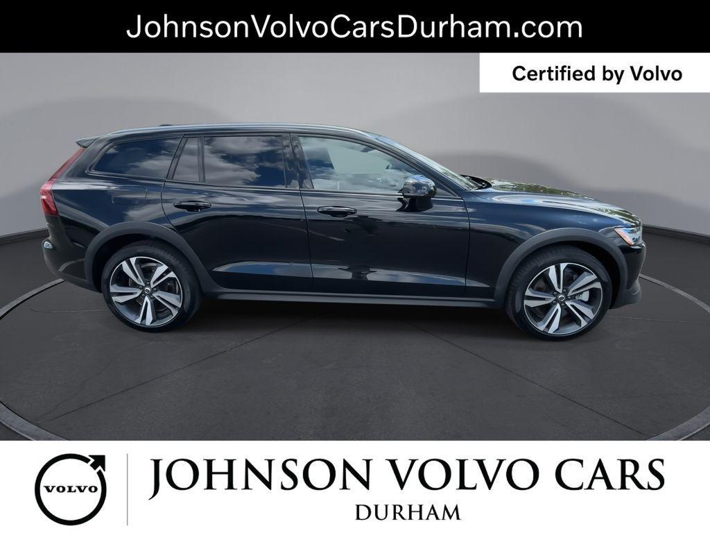 used 2025 Volvo V60 Cross Country car, priced at $39,850