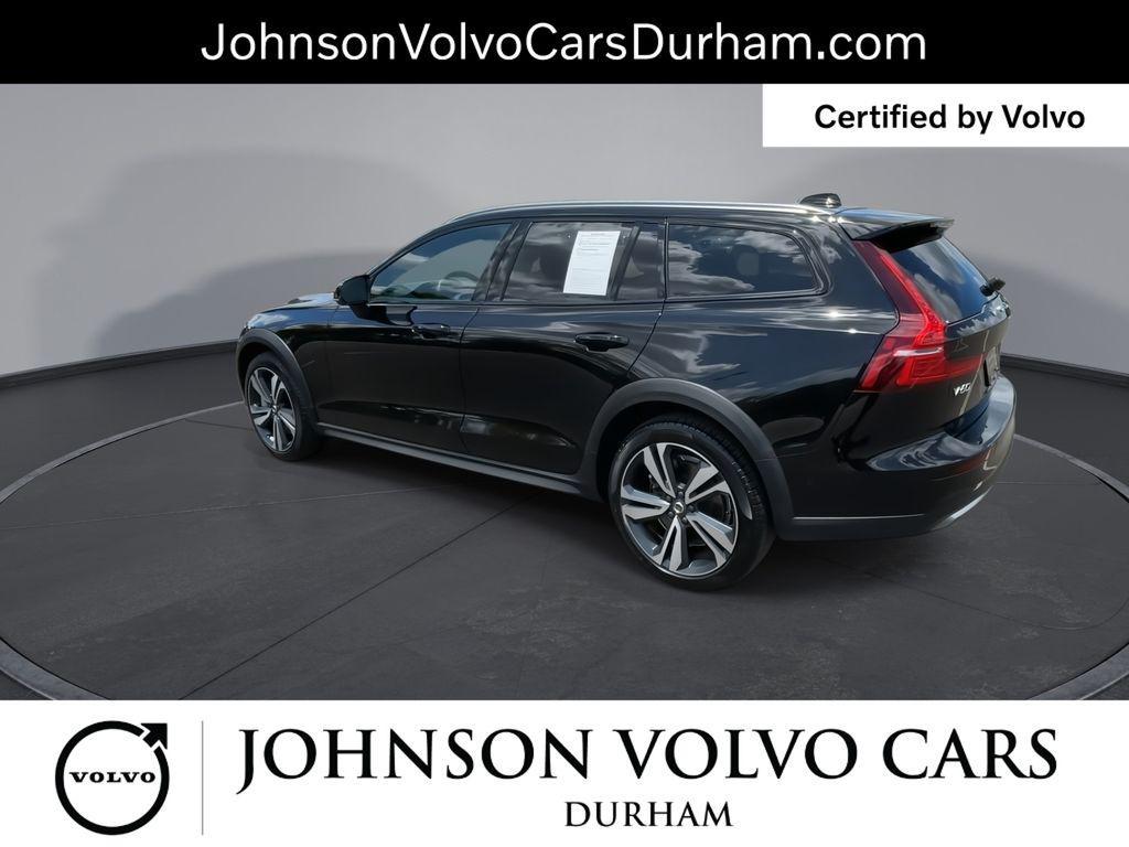 used 2025 Volvo V60 Cross Country car, priced at $39,850
