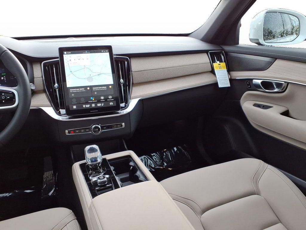 new 2026 Volvo XC90 Plug-In Hybrid car, priced at $79,375