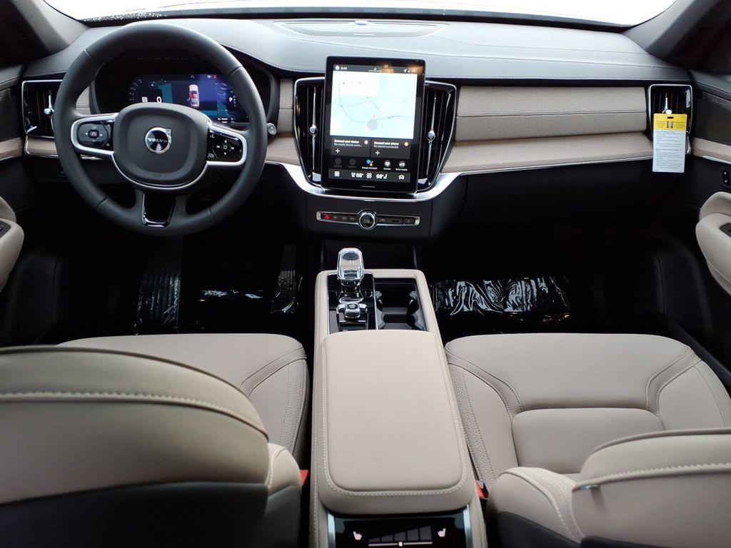 new 2026 Volvo XC90 Plug-In Hybrid car, priced at $79,375