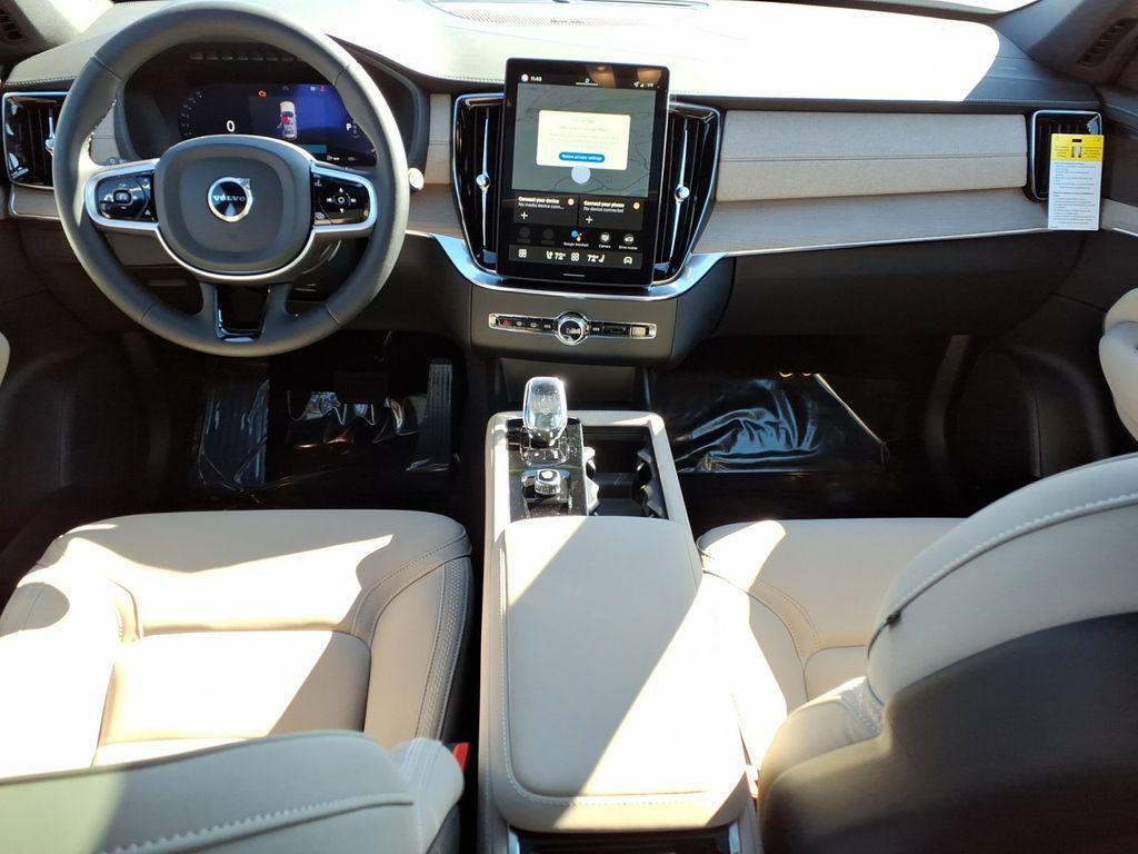 new 2026 Volvo XC90 car, priced at $69,325