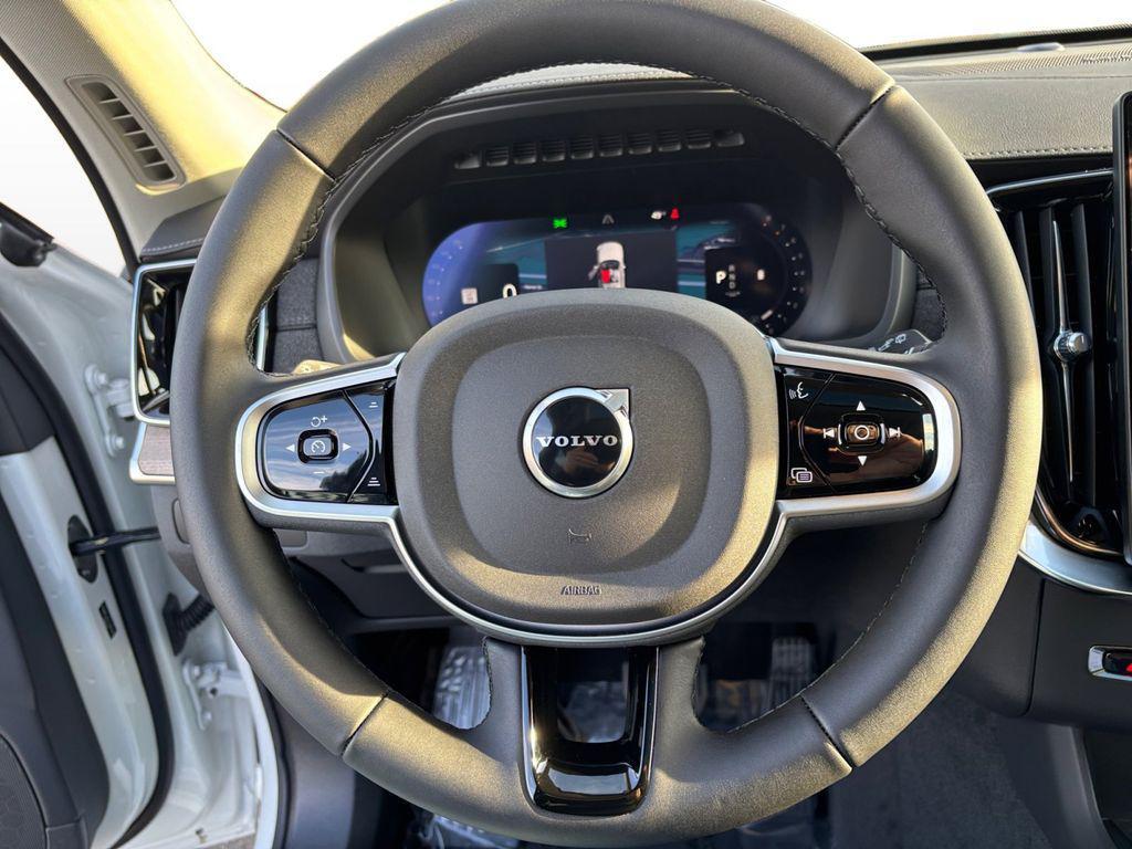 new 2026 Volvo XC90 car, priced at $69,825