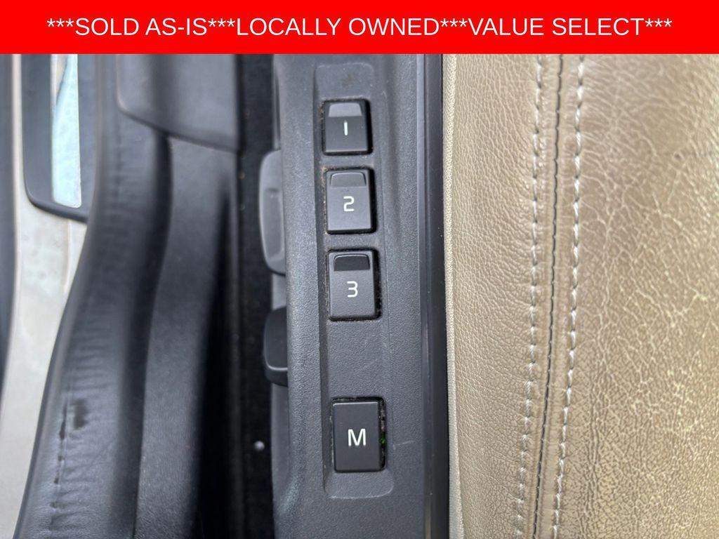 used 2016 Volvo XC60 car, priced at $9,999