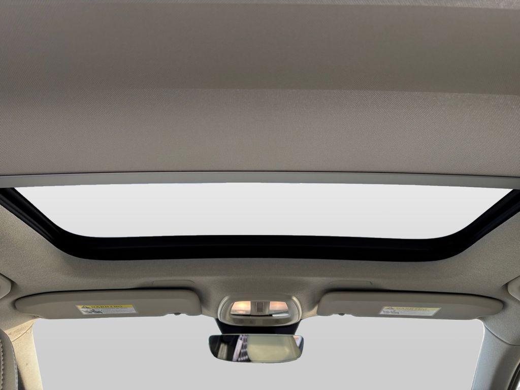 new 2025 Volvo XC40 car, priced at $51,565