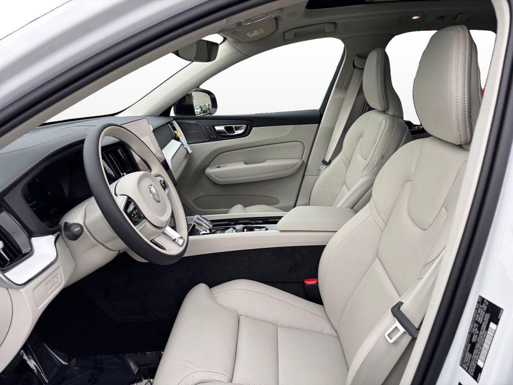 new 2026 Volvo XC60 Plug-In Hybrid car, priced at $73,235