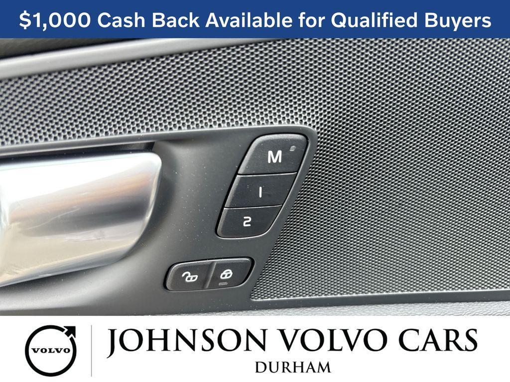 new 2026 Volvo XC60 car, priced at $57,105