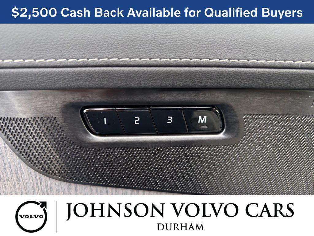 new 2026 Volvo XC90 Plug-In Hybrid car, priced at $83,125