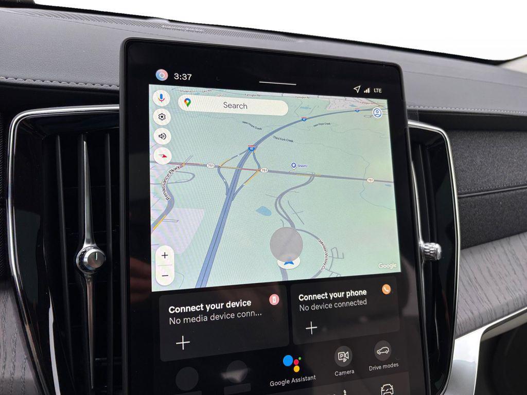 new 2026 Volvo XC90 Plug-In Hybrid car, priced at $83,125