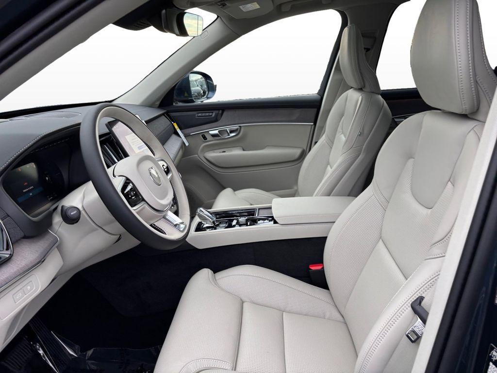 new 2026 Volvo XC90 Plug-In Hybrid car, priced at $83,125