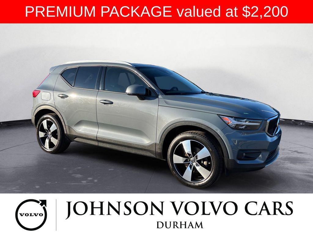 used 2021 Volvo XC40 car, priced at $19,474