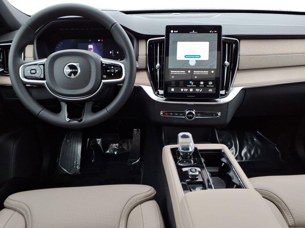 new 2026 Volvo XC90 car, priced at $73,075