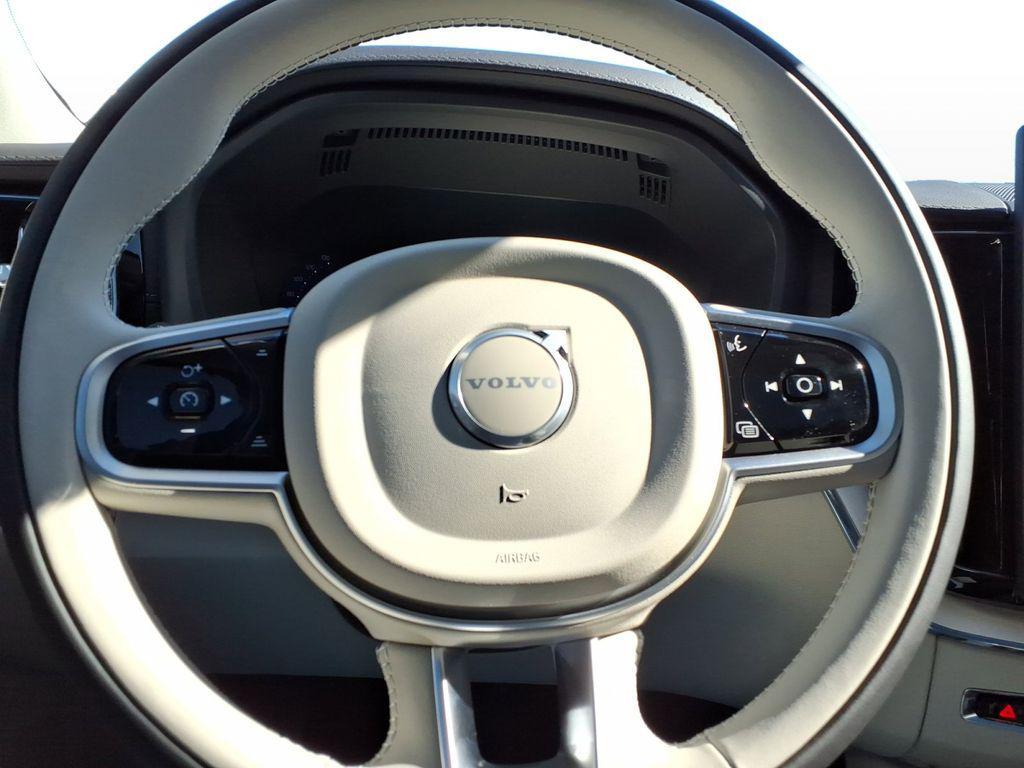 new 2026 Volvo XC60 car, priced at $61,135