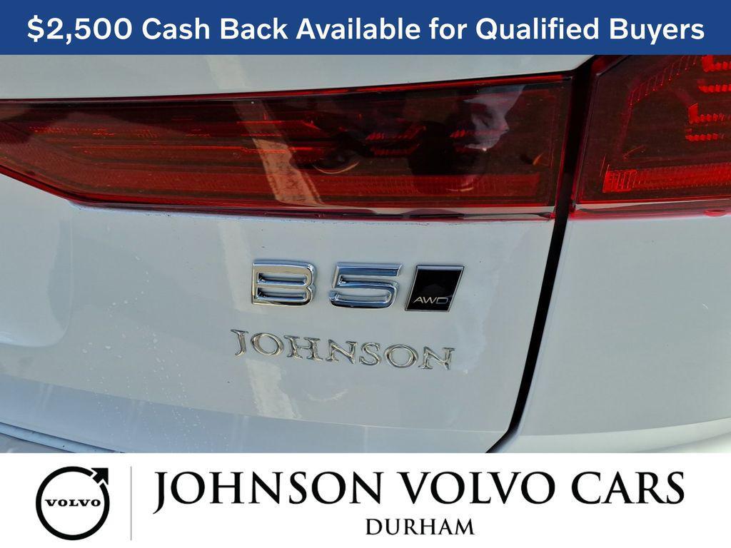new 2026 Volvo XC60 car, priced at $61,435