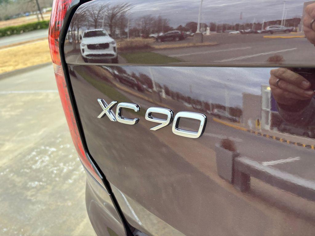 new 2026 Volvo XC90 car, priced at $65,695