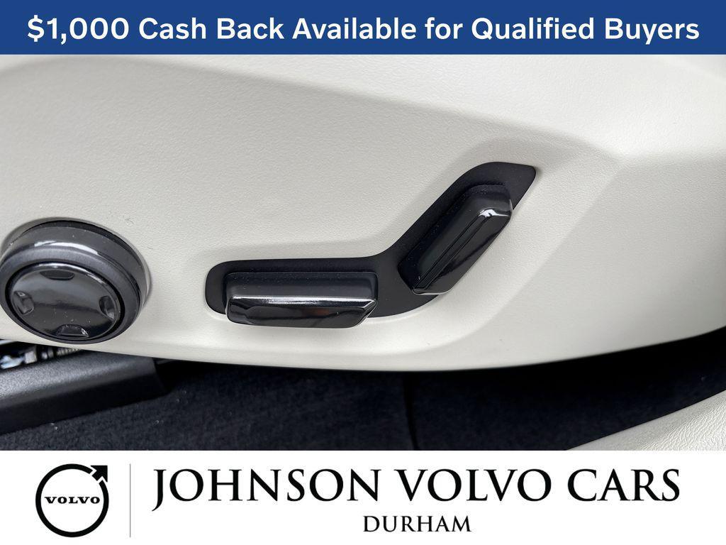 new 2026 Volvo XC60 car, priced at $63,055
