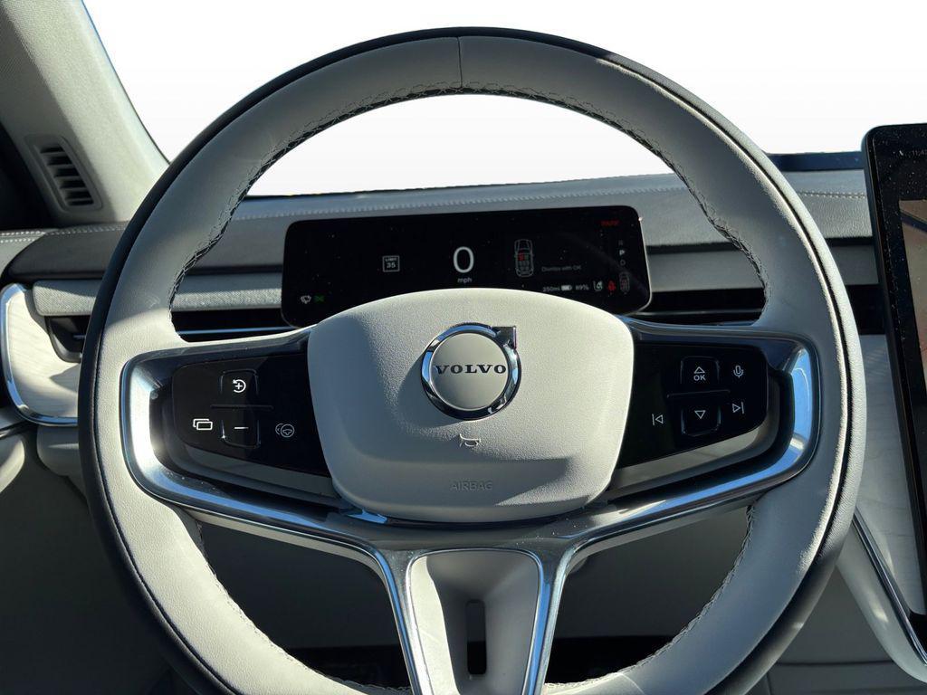 new 2025 Volvo EX90 car, priced at $81,025