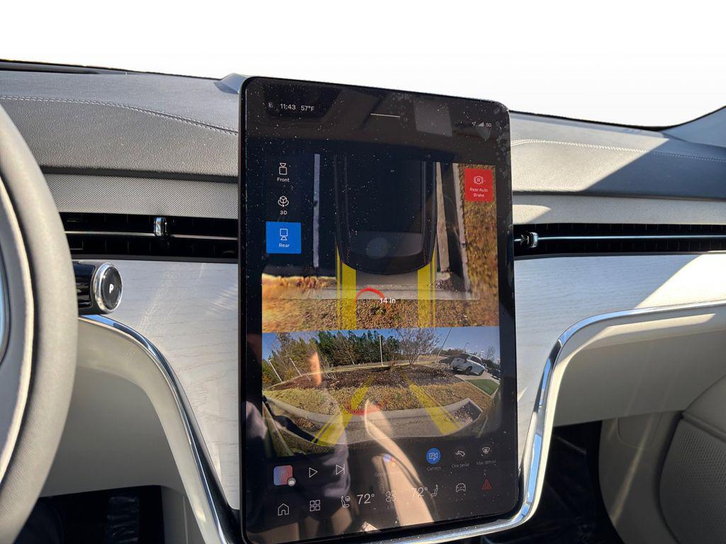 new 2025 Volvo EX90 car, priced at $81,025