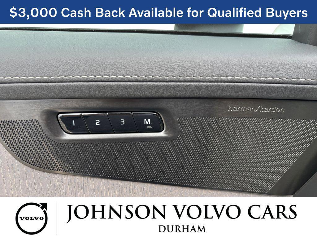 new 2026 Volvo XC90 Plug-In Hybrid car, priced at $82,625