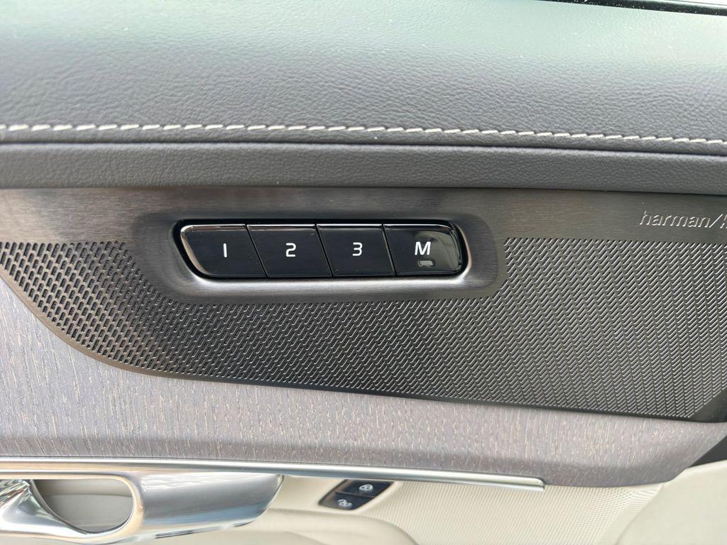 new 2026 Volvo XC90 Plug-In Hybrid car, priced at $83,625