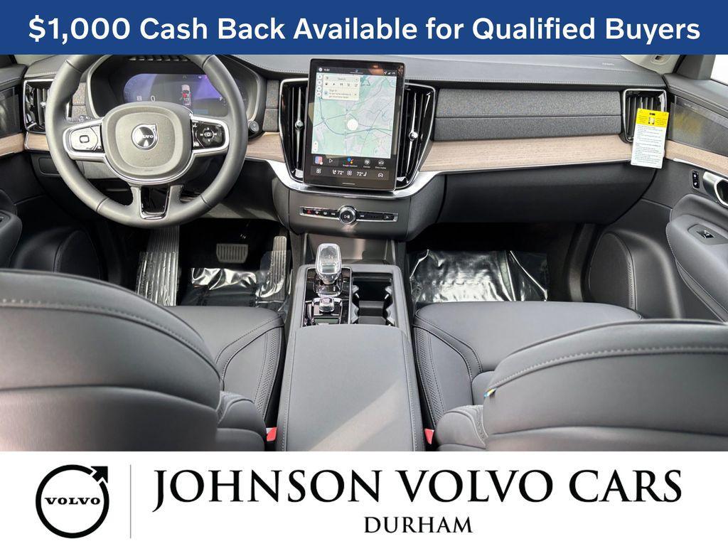 new 2026 Volvo XC90 Plug-In Hybrid car, priced at $80,875