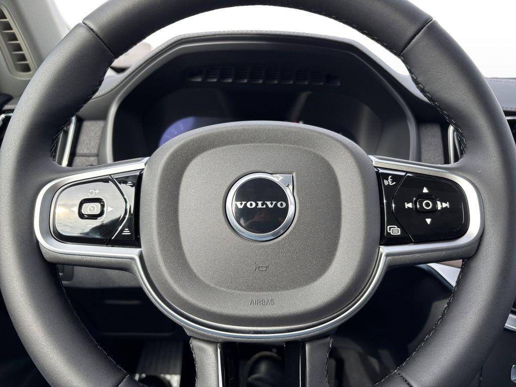 new 2026 Volvo XC90 Plug-In Hybrid car, priced at $79,375