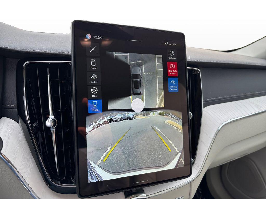 new 2026 Volvo XC60 car, priced at $61,135