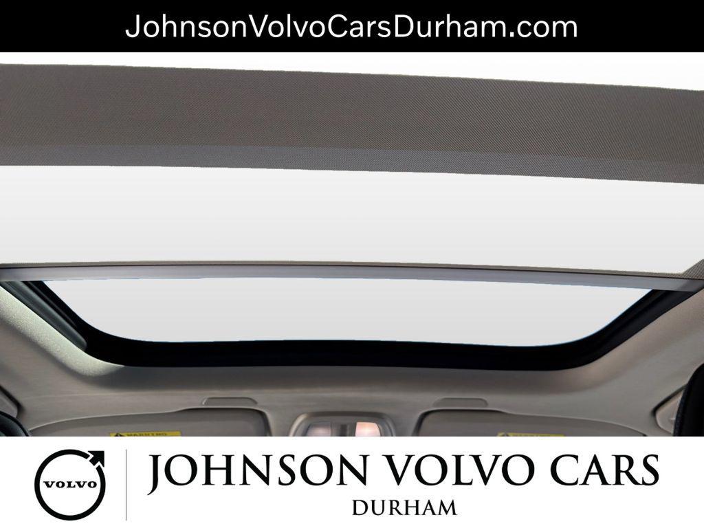 used 2022 Volvo XC60 car, priced at $29,944