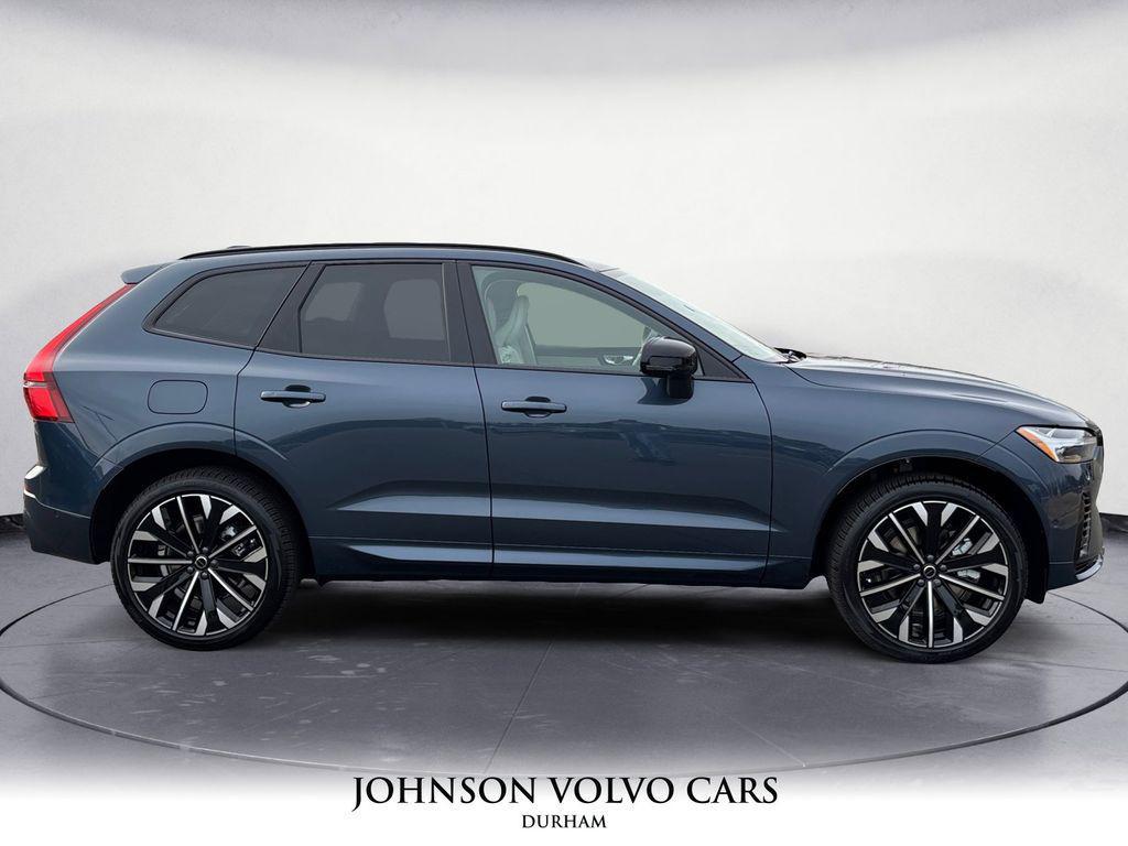 new 2026 Volvo XC60 Plug-In Hybrid car, priced at $73,235