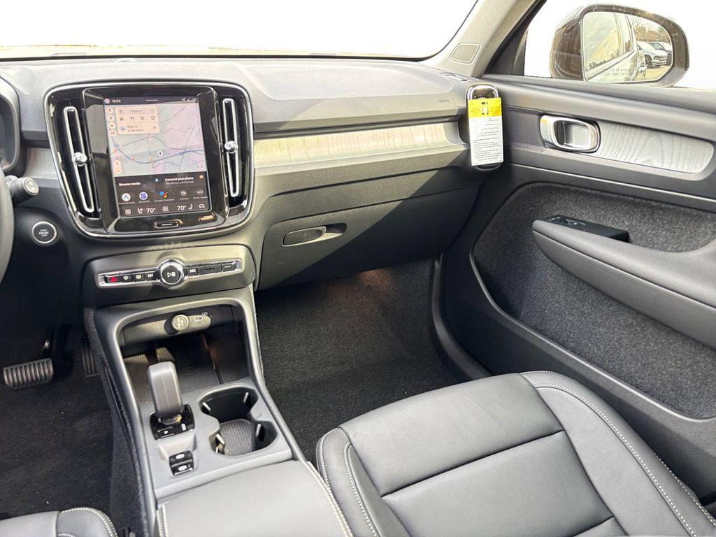 new 2026 Volvo XC40 car, priced at $40,795