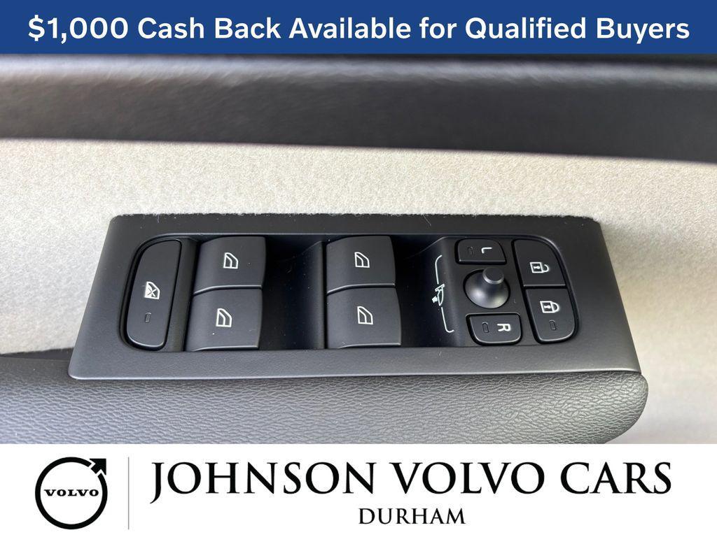 new 2026 Volvo XC40 car, priced at $45,095