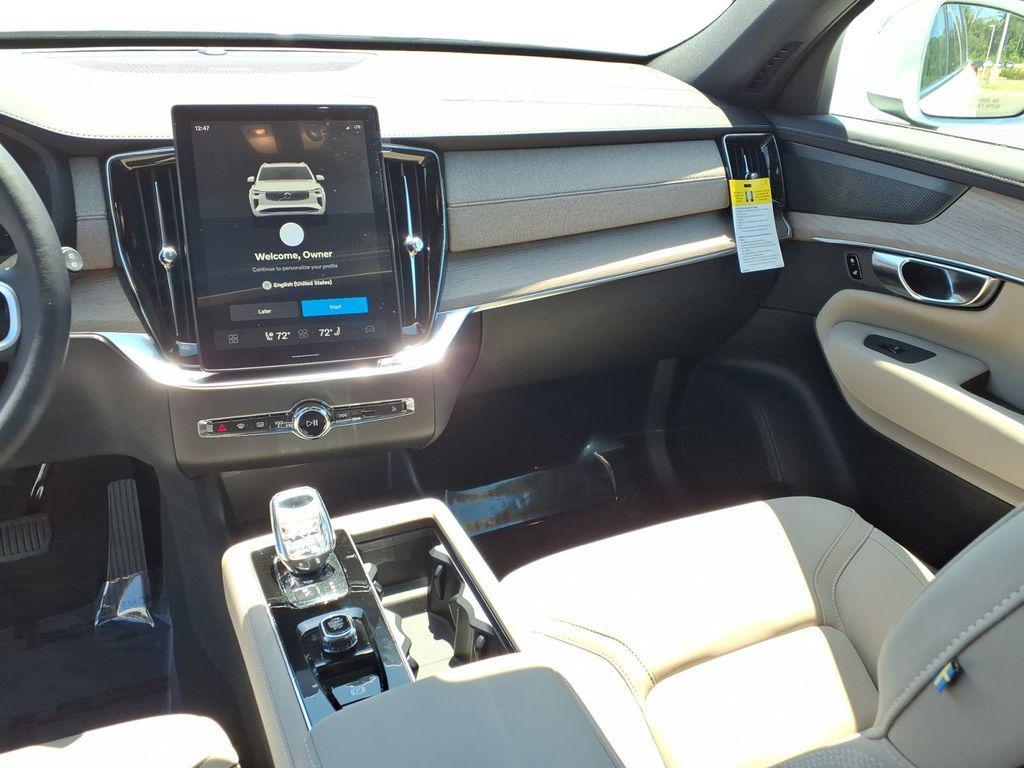 new 2026 Volvo XC90 Plug-In Hybrid car, priced at $79,375