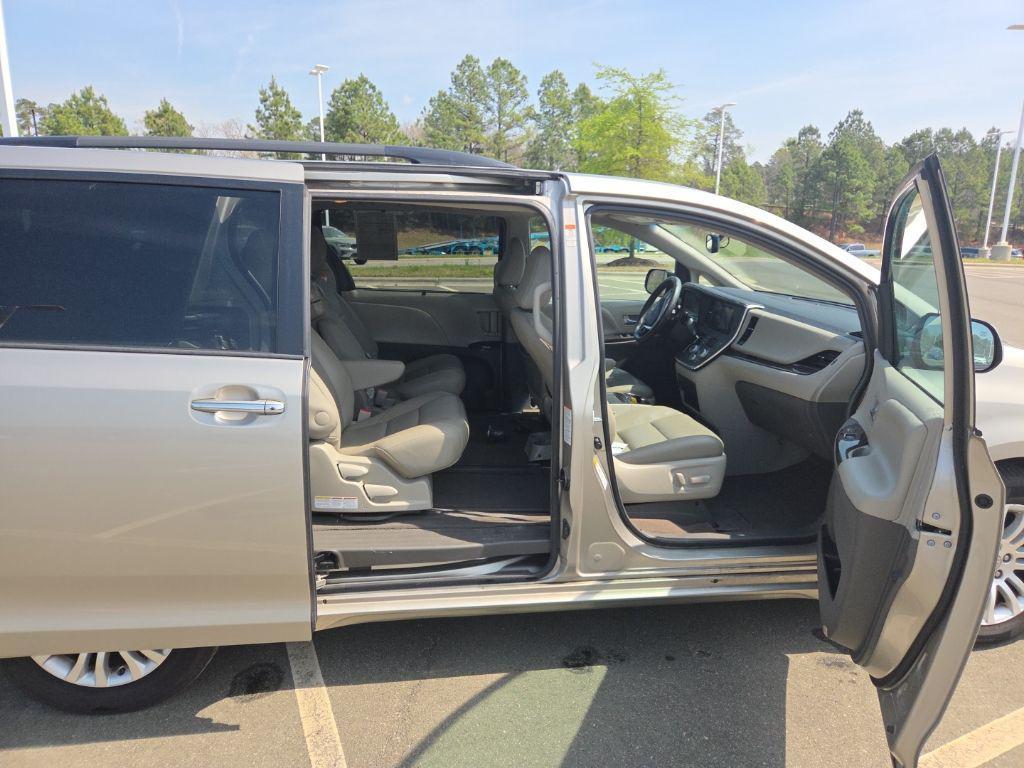 used 2017 Toyota Sienna car, priced at $21,251