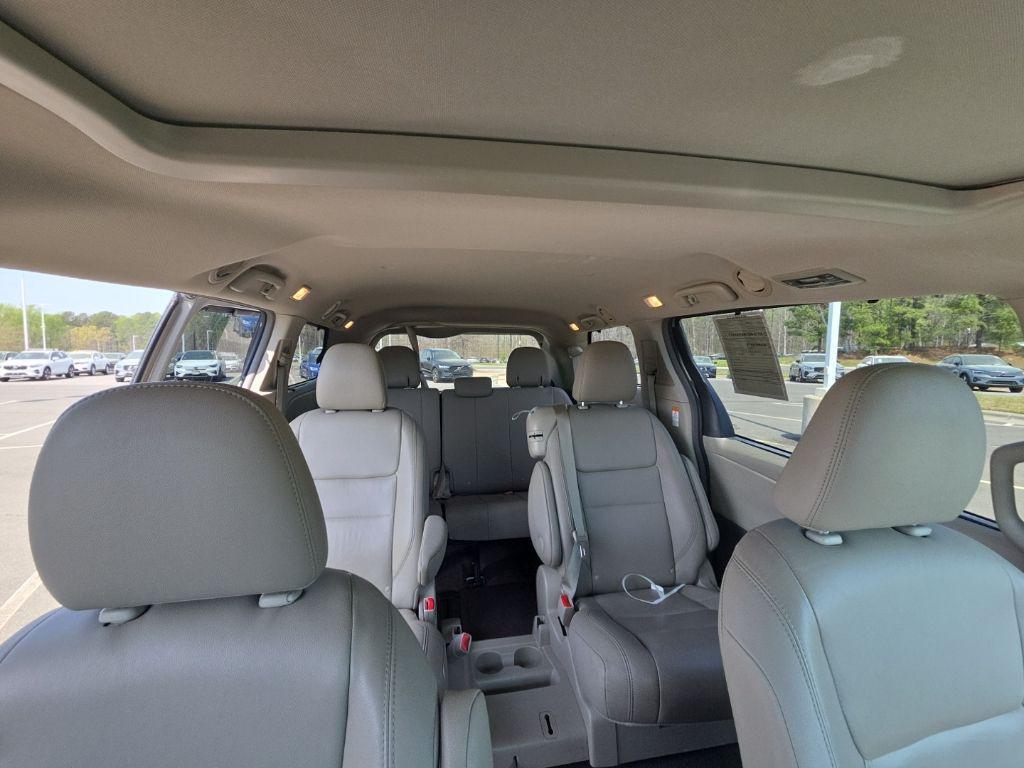 used 2017 Toyota Sienna car, priced at $21,251