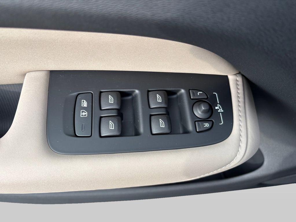 new 2026 Volvo XC60 Plug-In Hybrid car, priced at $67,285