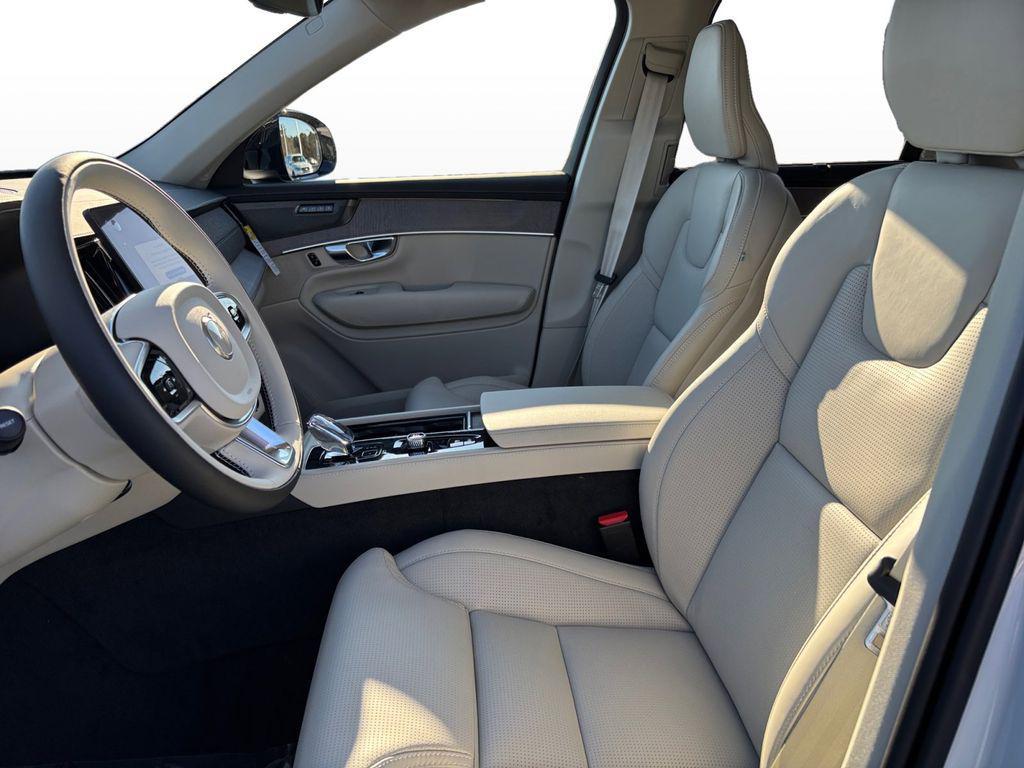 new 2026 Volvo XC90 car, priced at $73,075