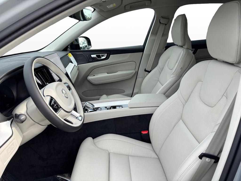 new 2026 Volvo XC60 Plug-In Hybrid car, priced at $73,235