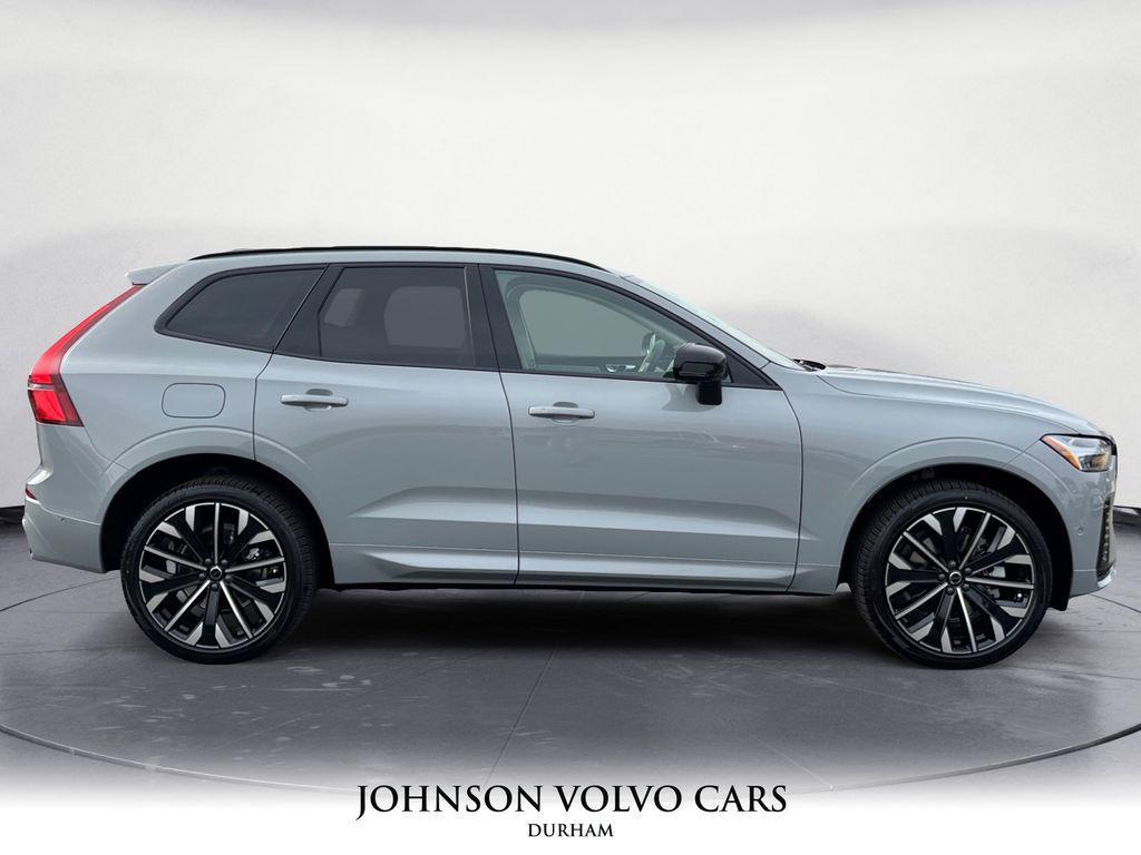 new 2026 Volvo XC60 Plug-In Hybrid car, priced at $73,235