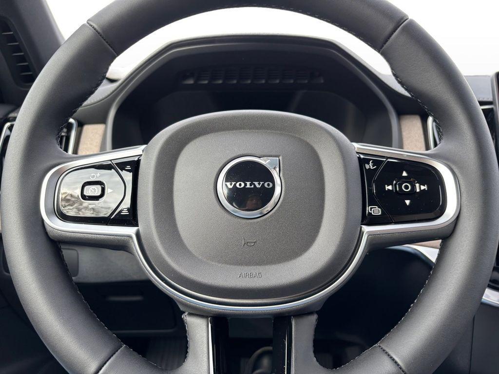 new 2026 Volvo XC90 car, priced at $73,075