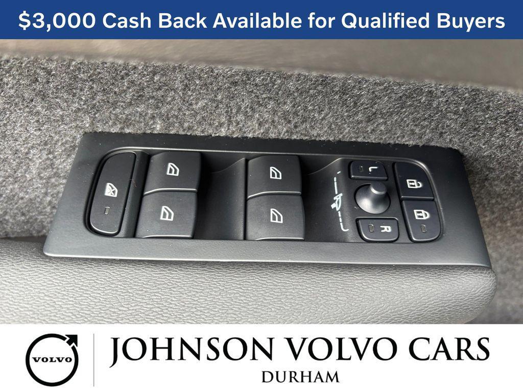 new 2026 Volvo XC40 car, priced at $42,545