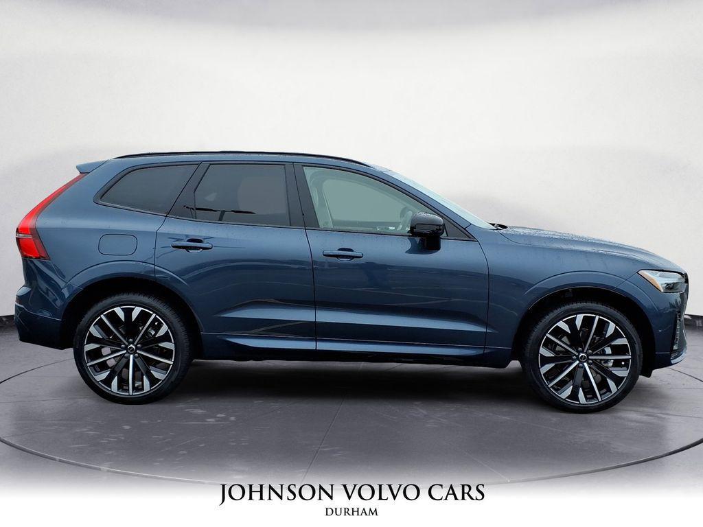 new 2026 Volvo XC60 car, priced at $61,935