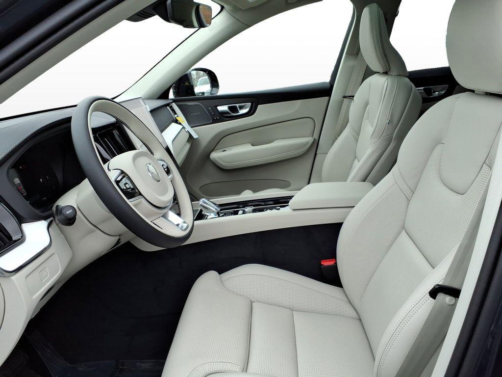new 2026 Volvo XC60 car, priced at $61,935